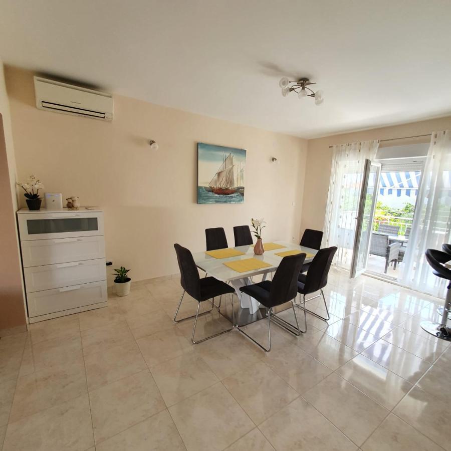 Apartman Tim Trogir Eksteriør billede
