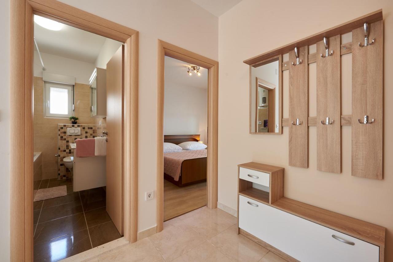 Apartman Tim Trogir Eksteriør billede